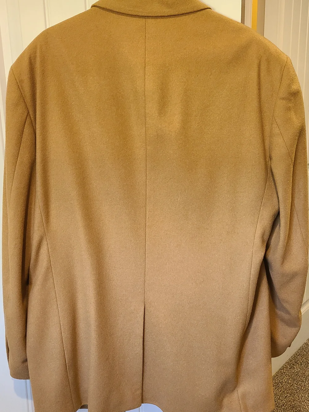 Stafford Wool & Camel Hair Tan Men's Sport Coat - Notch Lapel Two-Button Blazer - Picture 2 of 7